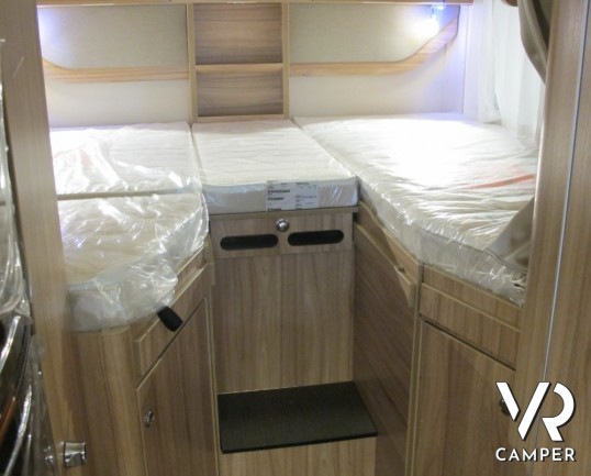 Hymer Exsis-I 588: motorhome Hymer nuovo con letti gemelli e basculante, nuova serie Exsis-I super leggera e compatta