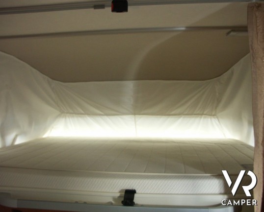 Hymer B 694 SL: camper usato in piemonte, motorhome di fascia lusso, con tanti accessori e garage!