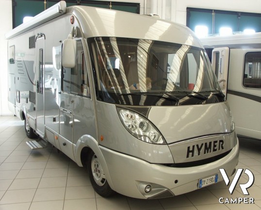 Hymer B 694 SL: camper usato in piemonte, motorhome di fascia lusso, con tanti accessori e garage!