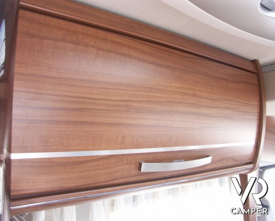 Hymer MLI 620: motorhome nuovo su mercedes con garage doccia e bagno separati