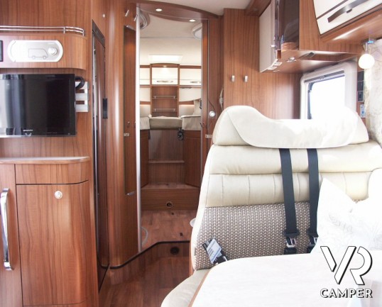 Hymer ML-T 620: semintegrale nuovo su mercedes euro 6 con letti gemelli in coda