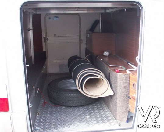 Hymer S 800: maxi motorhome usato con garage, camper in patente C, 5.000 kg