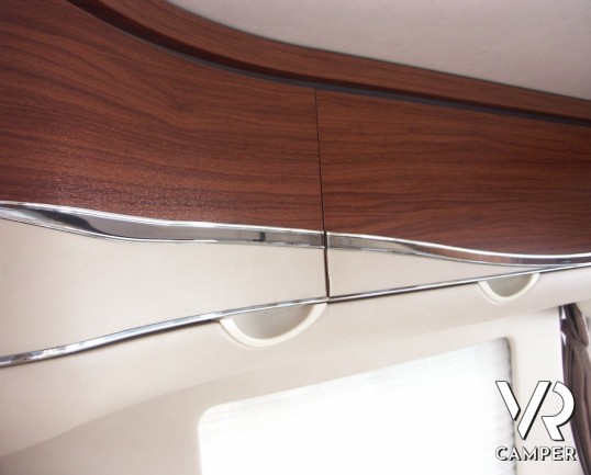 Hymer S 800: maxi motorhome usato con garage, camper in patente C, 5.000 kg