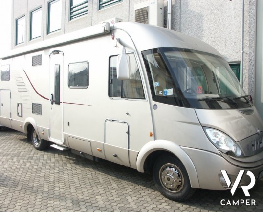 Hymer S 800: maxi motorhome usato con garage, camper in patente C, 5.000 kg