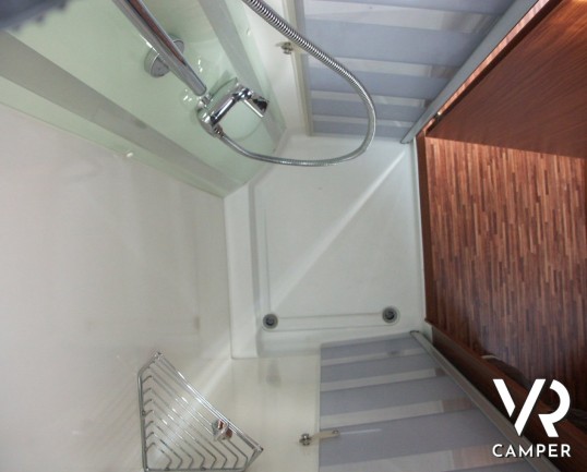 Hymer S 800: maxi motorhome usato con garage, camper in patente C, 5.000 kg