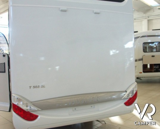 HYMER TRAMP 568 SL: camper semintegrale nuovo con doppio pavimento e letti gemelli con garage.