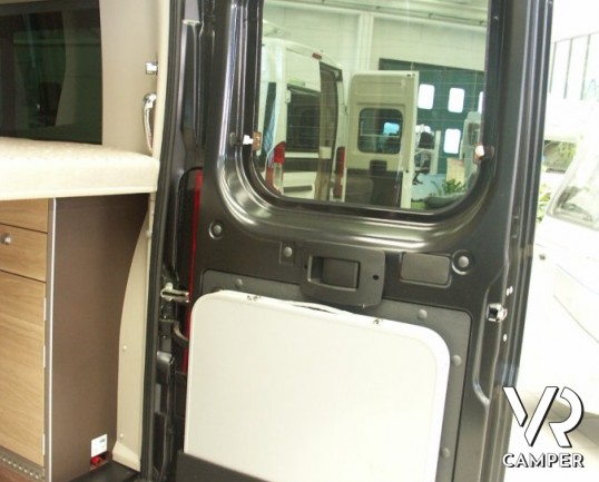 Hymercar Rio: camper puro usato piccolo e compatto per l'utilizzo di tutti i giorni in offerta.