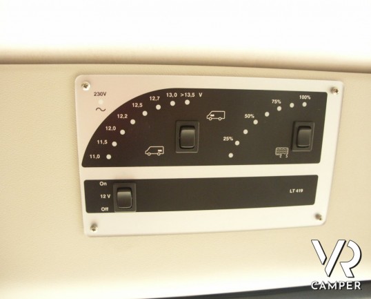 Hymercar Rio: camper puro usato piccolo e compatto per l'utilizzo di tutti i giorni in offerta.