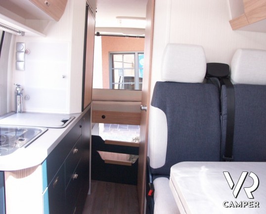 Knaus Boxlife 600 MQ: camper furgonato attrezzato nuovo a Torino con letto basculante 4 posti