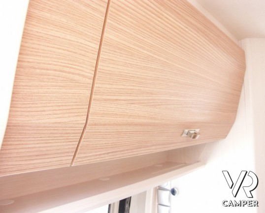 Knaus Boxlife 540 MK: furgone attrezzato compatto con letti a castello posteriori e basculante 4 posti, dalle dimensioni compatte.