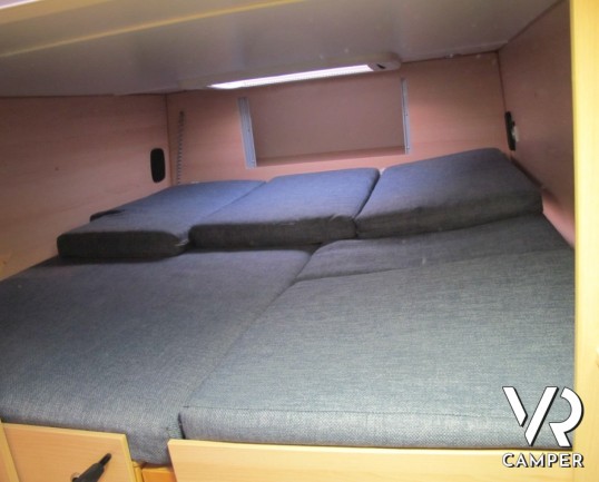 Knaus Boxstar 540 MQ: camper furgonato attrezzato quattro posti con letto basculante e dinette classica, cambio automatico e motore 3.0 m-jet da 180cv