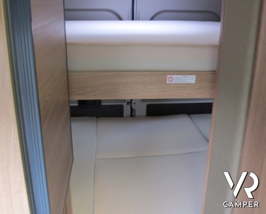 Knaus Boxstar Family 600: furgonato 5 posti a dormire con doppio letto matrimoniale posteriore basculante, qualità tedesca Knaus