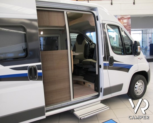 Knaus Boxstar Street 600 MQ: camper furgonato nuovo con letto matrimoniale posteriore e ampio vano di carico, ottimo per 2 persone che vogliono viaggi