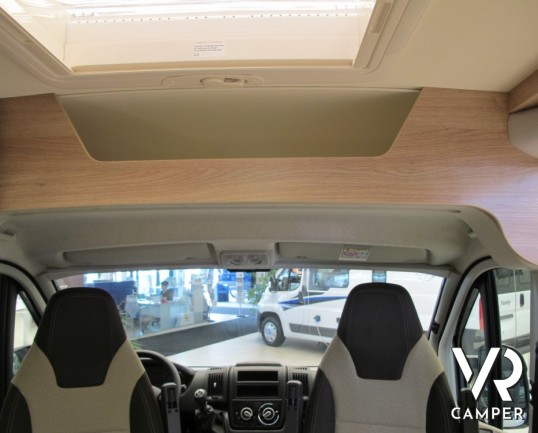 Knaus Boxstar Street 600 MQ: camper furgonato nuovo con letto matrimoniale posteriore e ampio vano di carico, ottimo per 2 persone che vogliono viaggi