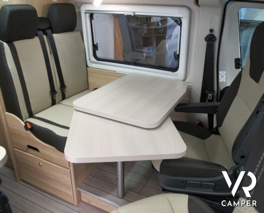 Knaus Boxstar Street 600 MQ: camper furgonato nuovo con letto matrimoniale posteriore e ampio vano di carico, ottimo per 2 persone che vogliono viaggi
