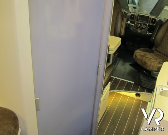 Knaus Boxstar Plus Lifetime 600: furgone attrezzato in versione speciale con letti gemelli e doccia separata