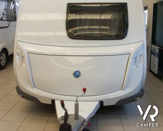 Knaus Sudwind 450 FU Silver Selection. elegantissima e luminosa caravan Knaus nuova a Torino con letto alla francese, dinette a ferro di cavallo.