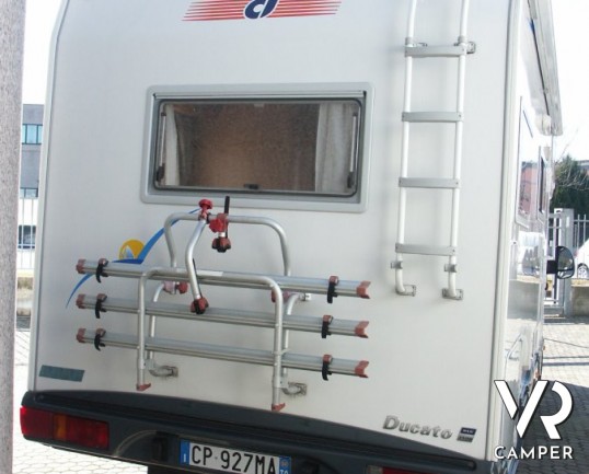 CI RIVIERA 180: camper mansardato usato occasione da concessionaria in vendita in Piemonte.