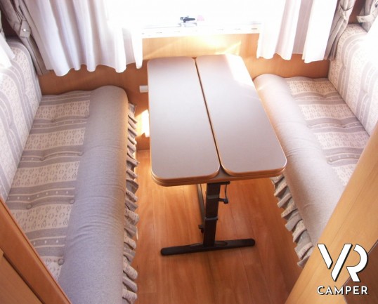 CI RIVIERA 180: camper mansardato usato occasione da concessionaria in vendita in Piemonte.