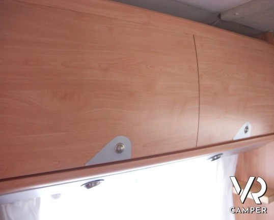 Miller Oklahoma: camper semintegrale usato con letto alla francese in ottime condizioni. In vendita a Torino.