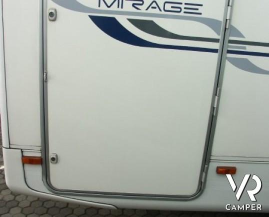 Mirage 685 garage: camper usato mansardato a Torino con ampio garage, su meccanica Ducato Maxi e in ottime condizioni di utilizzo