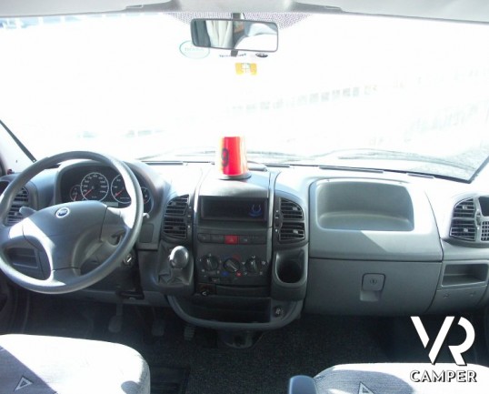 Mirage 685 garage: camper usato mansardato a Torino con ampio garage, su meccanica Ducato Maxi e in ottime condizioni di utilizzo