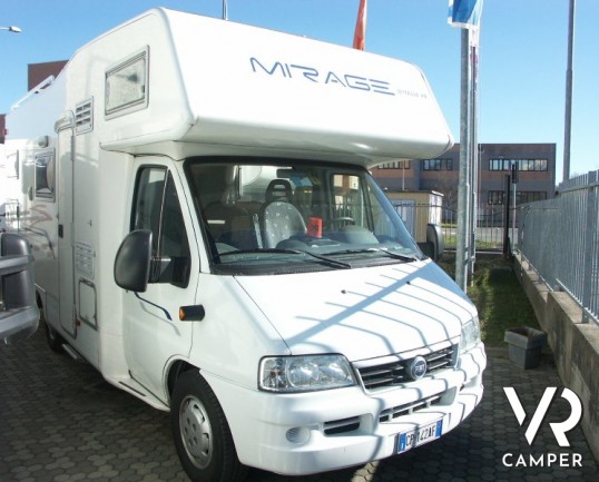 Mirage 685 garage: camper usato mansardato a Torino con ampio garage, su meccanica Ducato Maxi e in ottime condizioni di utilizzo