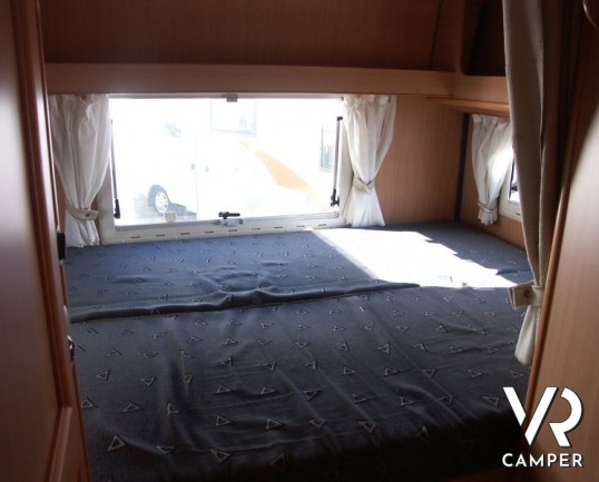 Mirage 685 garage: camper usato mansardato a Torino con ampio garage, su meccanica Ducato Maxi e in ottime condizioni di utilizzo