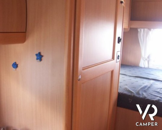 Mirage 685 garage: camper usato mansardato a Torino con ampio garage, su meccanica Ducato Maxi e in ottime condizioni di utilizzo