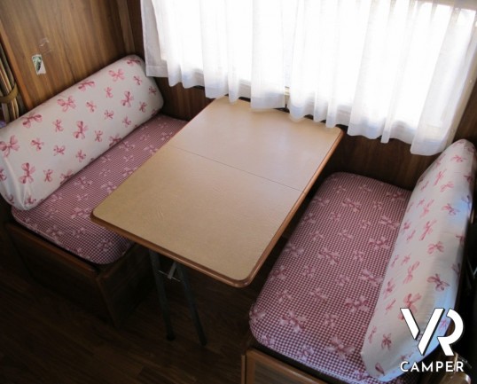 Mirage Family 355: camper in ottime condizioni di utilizzo per prima esperienza. Materiali di pregio e robusto nella struttura.