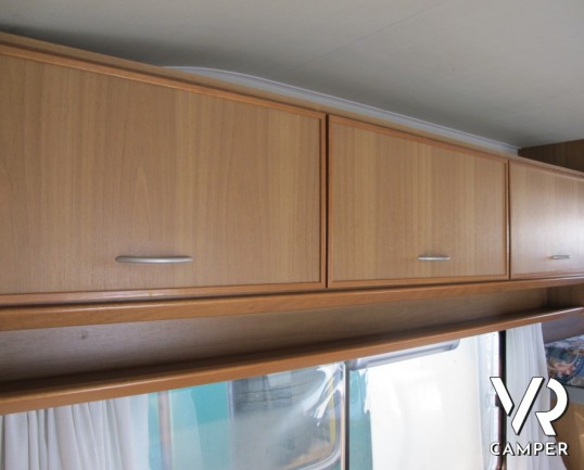 Rimor Brig 648: camper usato mansardato per prima esperienza con 6 posti omologati su meccanica Ford a trazione posteriore