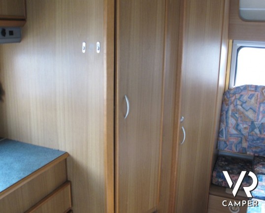 Rimor Brig 648: camper usato mansardato per prima esperienza con 6 posti omologati su meccanica Ford a trazione posteriore