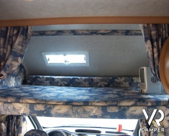 Rimor SuperBrig 680: camper mansardato usato 7 posti letto, 6 posti omologato con garage.