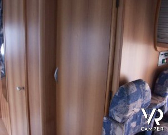 Rimor SuperBrig 680: camper mansardato usato 7 posti letto, 6 posti omologato con garage.