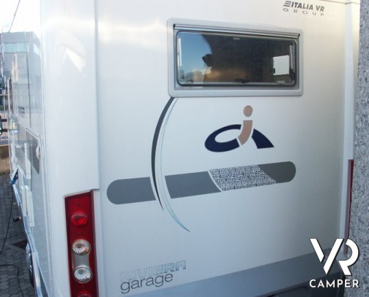 CI Riviera Garage: camper mansardato usato con garage grande e letto matrimoniale. Pochissimi chilometri.