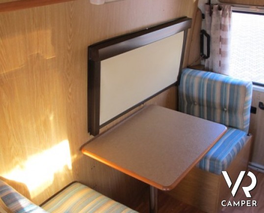 SafaryWays Camper: camper furgonato attrezzato su meccanica Iveco con trazione posteriore