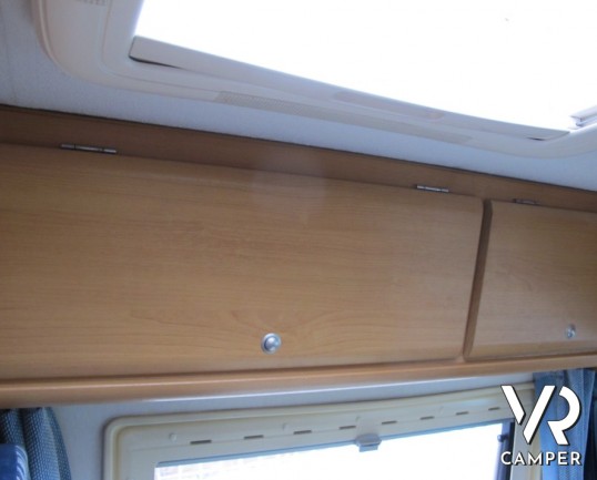 Trigano Eurocamp 1: camper furgonato usato con letto matrimoniale in coda, ottimo per chi ama viaggiare velocemente