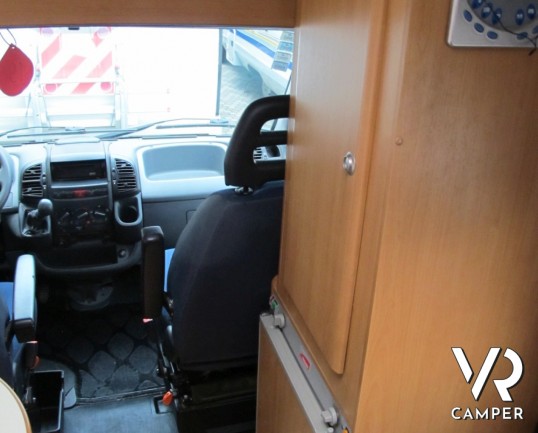 Trigano Eurocamp 1: camper furgonato usato con letto matrimoniale in coda, ottimo per chi ama viaggiare velocemente