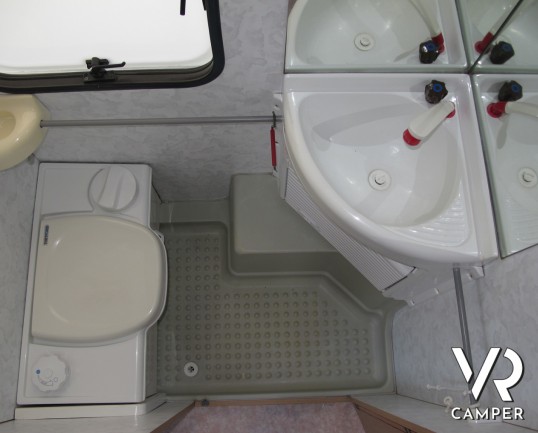Adria_caravan usata_caravan occasione_concessionaria camper e caravan torino druento