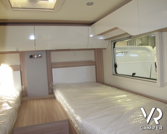 Burstner Ixeo T 690 G_camper semintegrale nuovo_letti gemelli_pacchetto ixeo premium_vendita camper torino druento