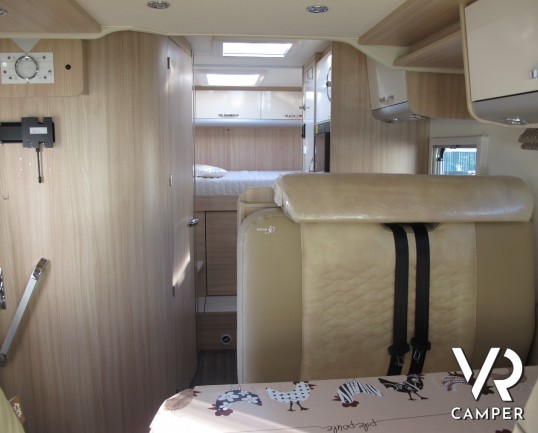 Burstner Ixeo Time 710 G_camper semintegrale_camper usato pochi km_camper occasione_camper offerta_concessionaria camper torino druenro