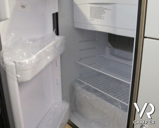 Carado T 132 - camper nuovo, semintegrale letto matrimoniale, 3 posti letto, occasione camper, concessionaria camper torino druento