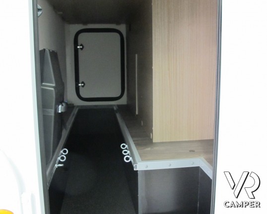 Carado T 132 - camper nuovo, semintegrale letto matrimoniale, 3 posti letto, occasione camper, concessionaria camper torino druento