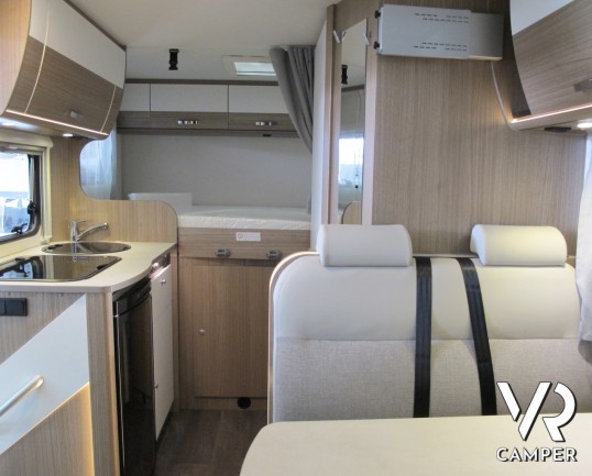 Carado T 132 - camper nuovo, semintegrale letto matrimoniale, 3 posti letto, occasione camper, concessionaria camper torino druento