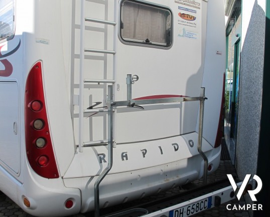 Rapido 9097 F: camper motorhome usato con pochi chilometri, 4 posti letto, veranda e garage