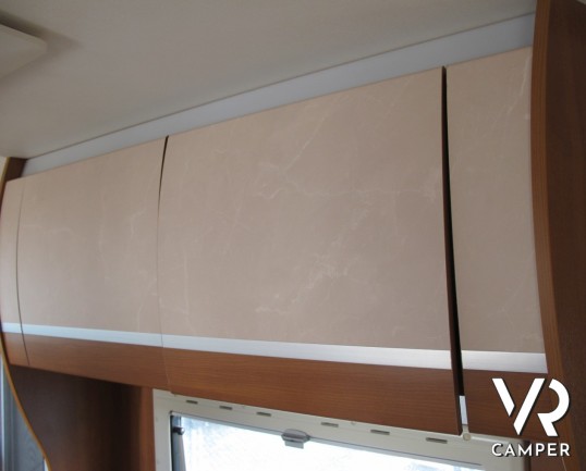 Chausson Welcome 72_camper semintegrale_camper usato_letto nautico_comoda dinette_camper con garage_camper usati occasione_concessionara vendita campe