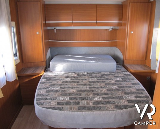 Chausson Welcome 72_camper semintegrale_camper usato_letto nautico_comoda dinette_camper con garage_camper usati occasione_concessionara vendita campe