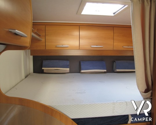 Hymer Exsis 522 - motorhome compatto con garage