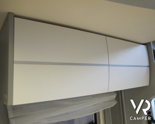 Hymer Tramp GL 578 "Ambition": camper nuovo semintegrale con letti gemelli, letto basculante, bagno e doccia separati_italiavr vendita camper torino d