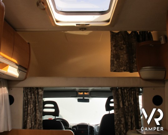 Hymercamp C 594: camper mansardato usato con 6 posti letto, letti a castello e basculante matrimoniale, camper occasione, vendita camper torino e drue